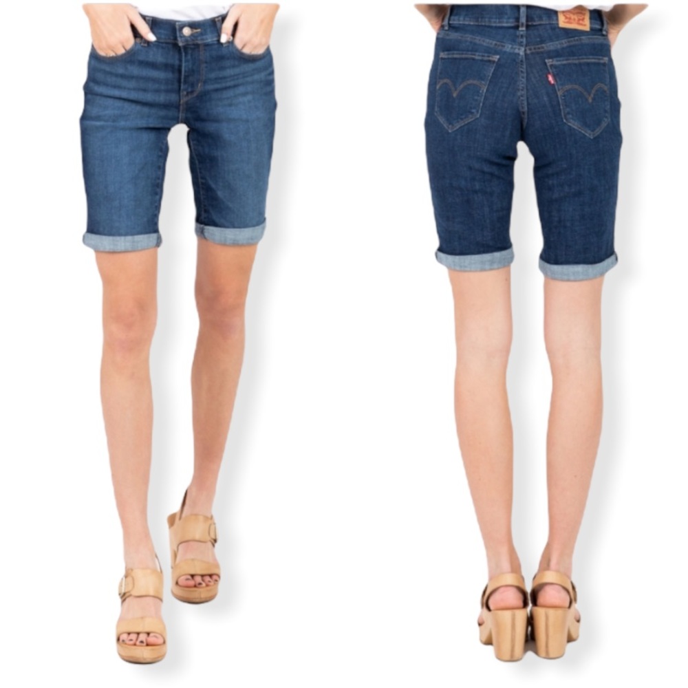 Levi's Bermuda Shorts in Dark Indigo